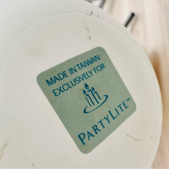 PartyLite Antique Grape Leaf Sconce Pair Frosted Glass Votives Autumn Vibes - Picture 3 of 16